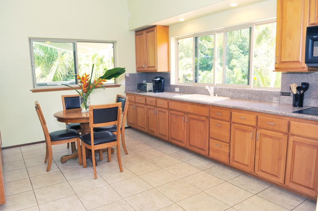 Aloha Aku Inn & Suites Kihei Oda fotoğraf