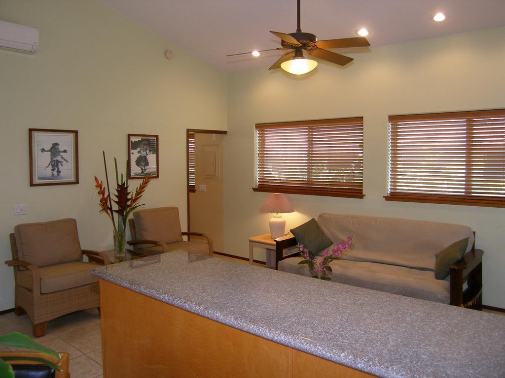 Aloha Aku Inn & Suites Kihei Oda fotoğraf