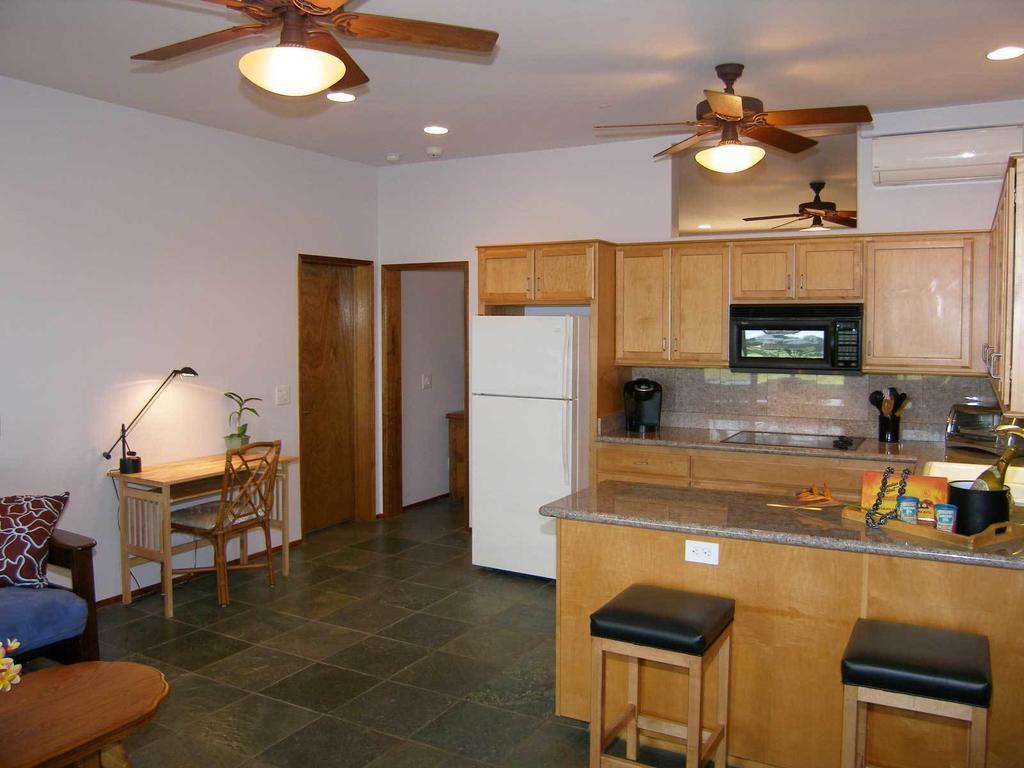 Aloha Aku Inn & Suites Kihei Oda fotoğraf