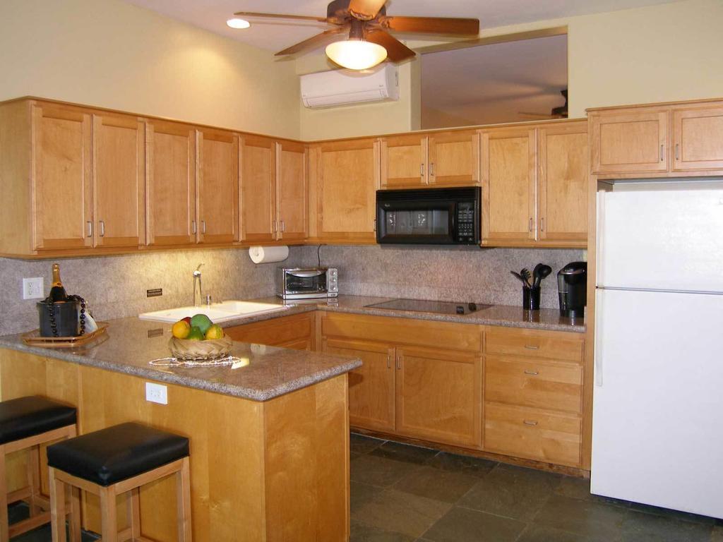 Aloha Aku Inn & Suites Kihei Oda fotoğraf