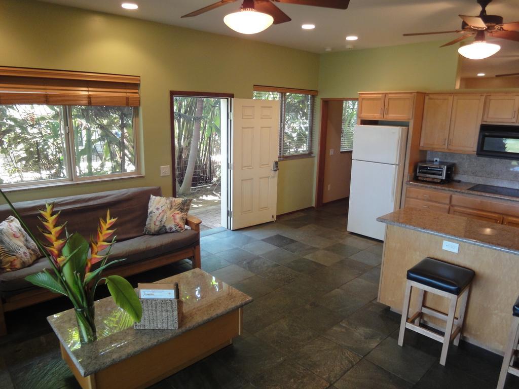 Aloha Aku Inn & Suites Kihei Oda fotoğraf