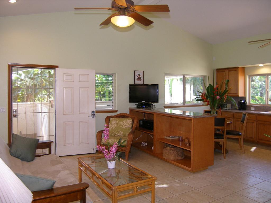 Aloha Aku Inn & Suites Kihei Oda fotoğraf