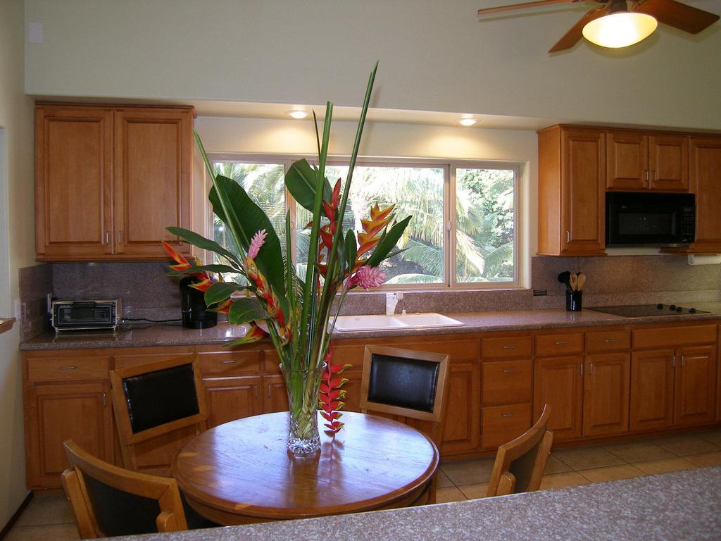 Aloha Aku Inn & Suites Kihei Oda fotoğraf