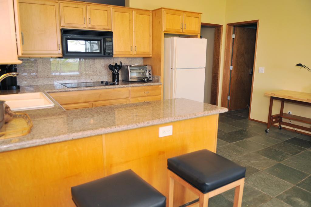 Aloha Aku Inn & Suites Kihei Oda fotoğraf